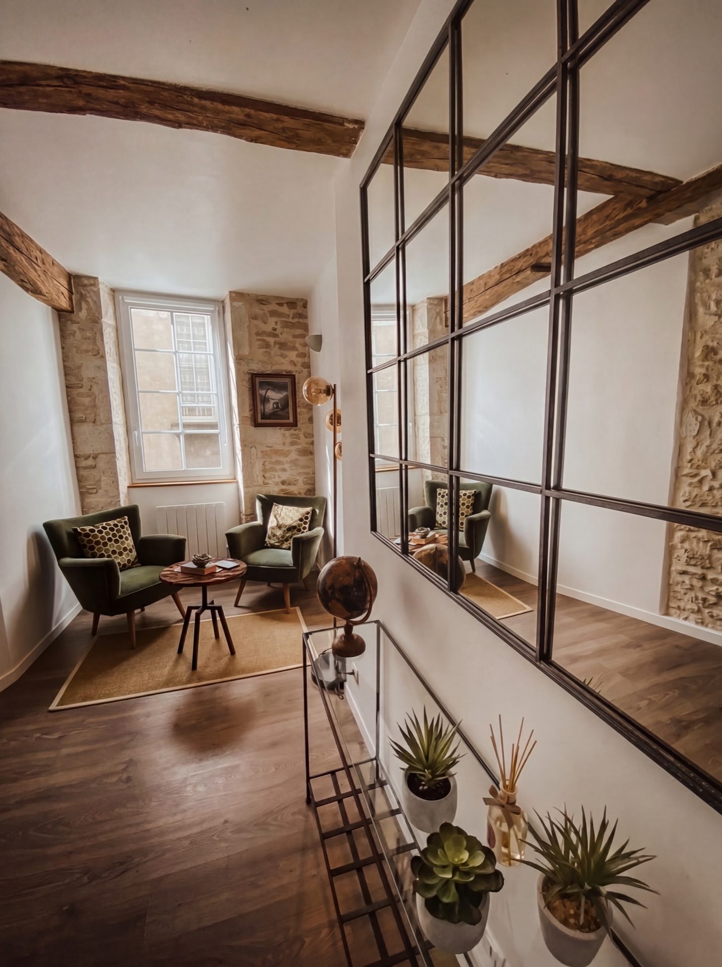 L'AccrocheCœur — salon