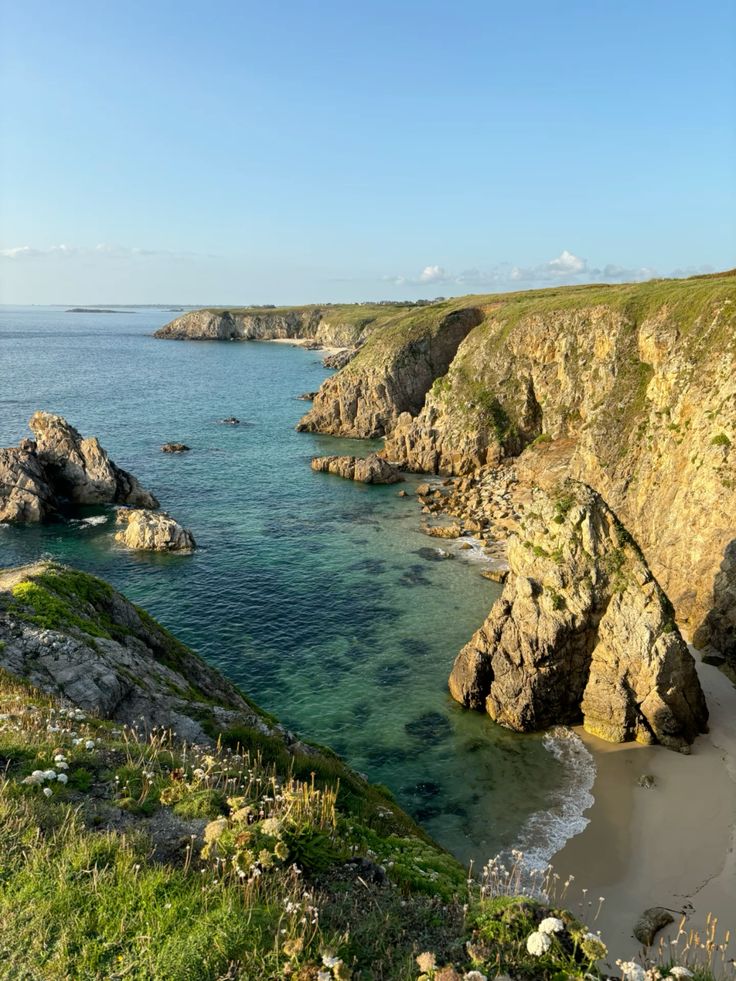 Sentier des Douaniers — GR34 sur la côte bretonne